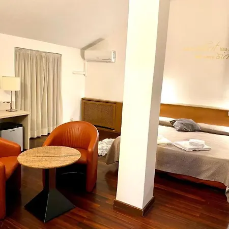 Hotel Ares Milán
