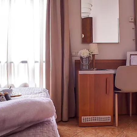 Hotel Ares