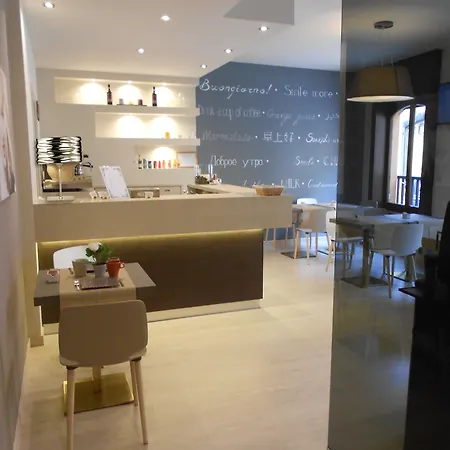米兰战神酒店 3*
